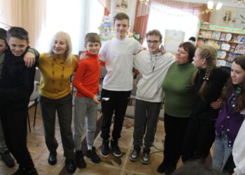 Арт-зустріч “Обійми − найкращі ліки від усіх тривог” у Маневичах