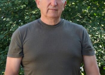 Вірш маневицького поета Василя Халика