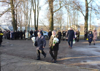У Маневичах вшанували визволителів рідного краю
